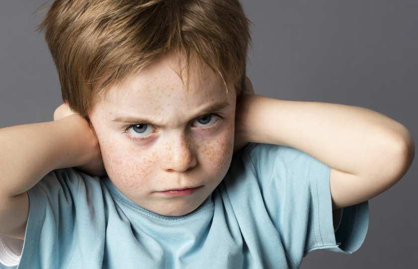 كيف أسيطر علي أبني&nbsp;العنيد