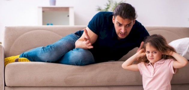 نصائح تساعد علي تحسين علاقة الأبناء مع الأب الصارم