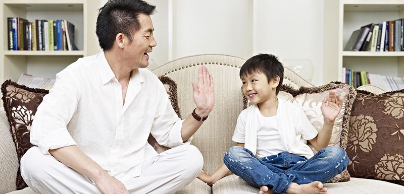 هذه الأساليب الخمسة تدعم مفهوم (ليس الفتى من قال كان أبي إن الفتى من قال ها أنذا ) 